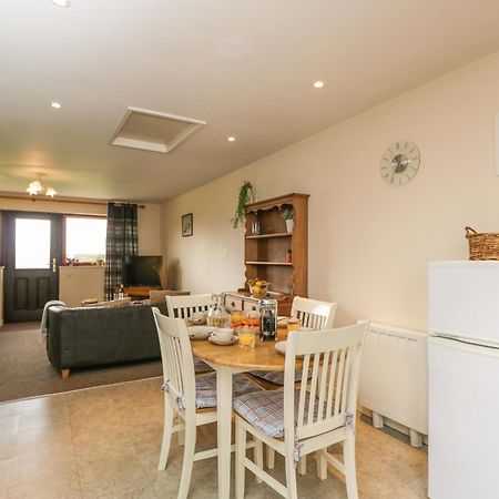 Brindle Cottage Lydiard Millicent Екстериор снимка